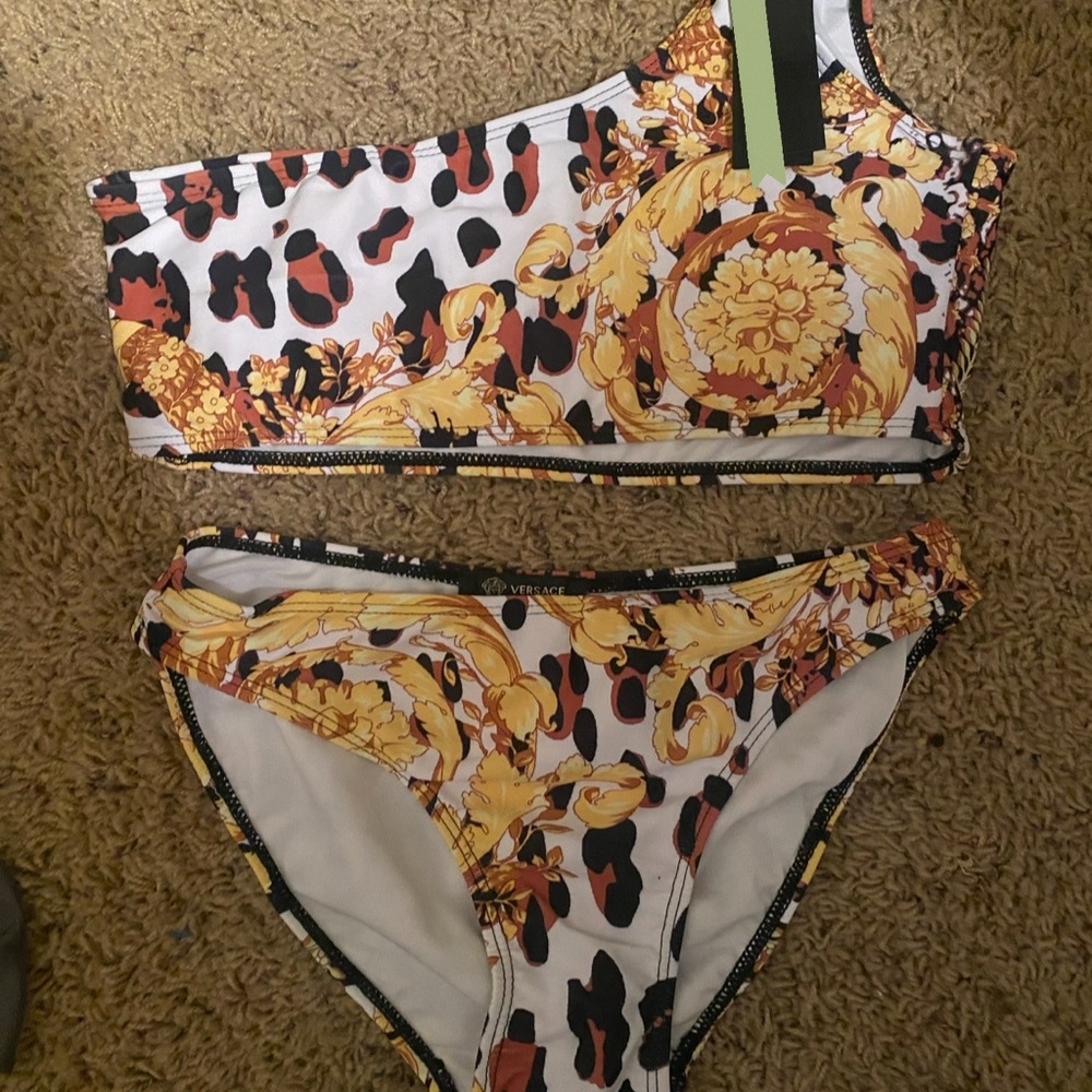 V design  2 piece swimsuit